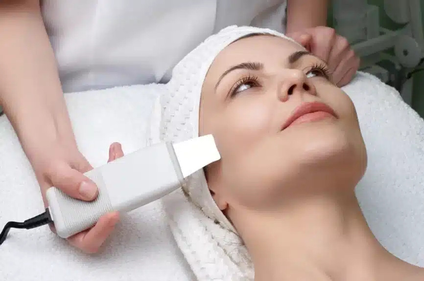 Laser Facial: Benefícios, Tipos e Cuidados 1 Laser Facial Benefícios, Tipos e Cuidados
